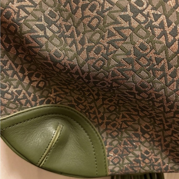 DKNY Vintage Olive & Cold Sig. Monogrammed Shoulder Bag EUC!! - Picture 10 of 15